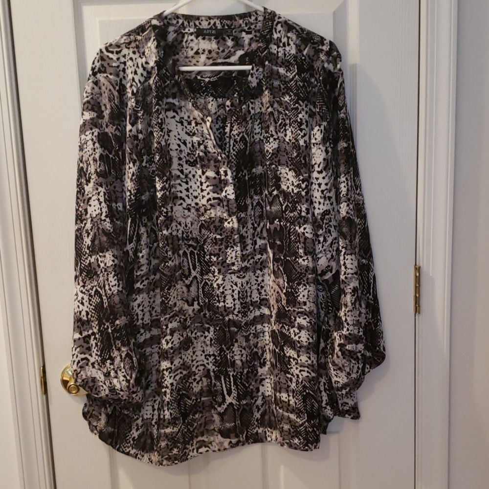 Snake 🐍Print Blouse